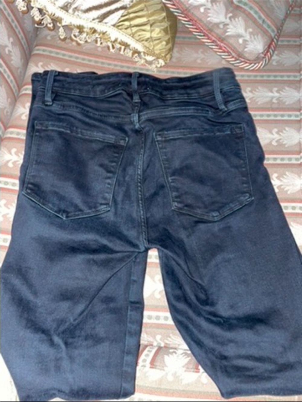 Frame Denim High-Rise Black Skinny Jeans - Picture 3 of 3